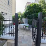 Vakantiehuis E Terrazza Vista Mare Con Giardino Finale Ligure