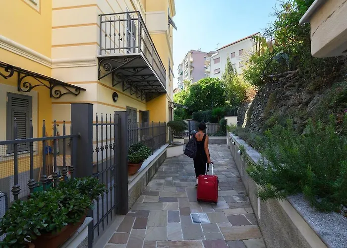 E Terrazza Vista Mare Con Giardino *